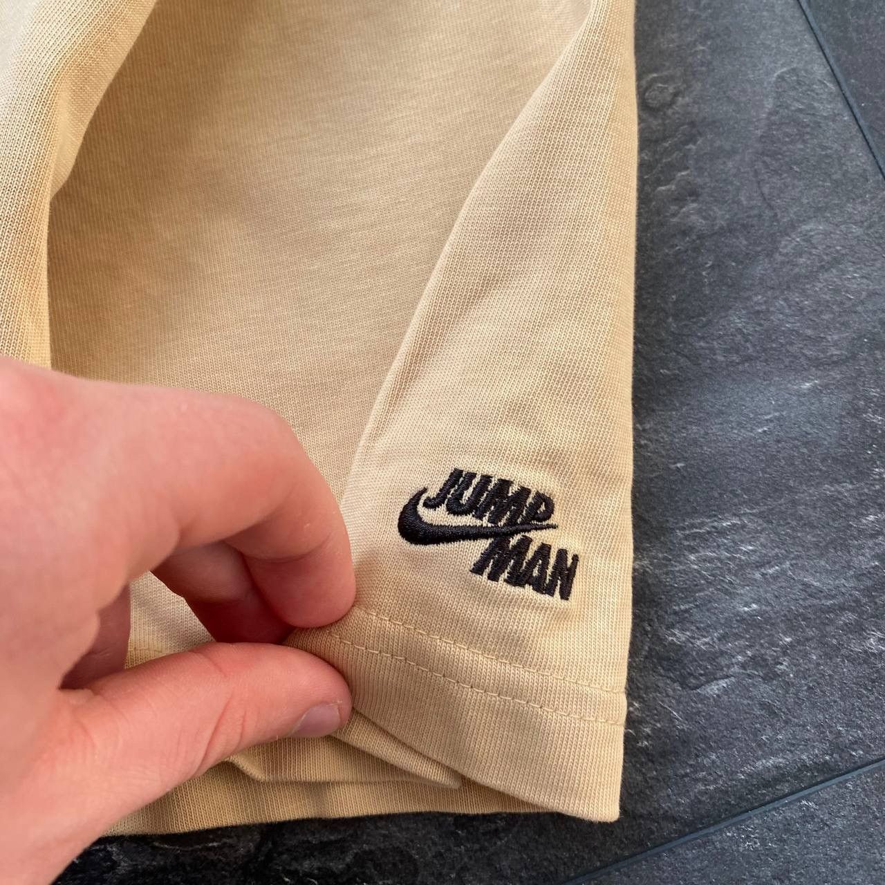 Jordan Brand × Vintage Rare big logo Jordan Nike tee shirt Size US S / EU 44-46 / 1 - 6 Thumbnail