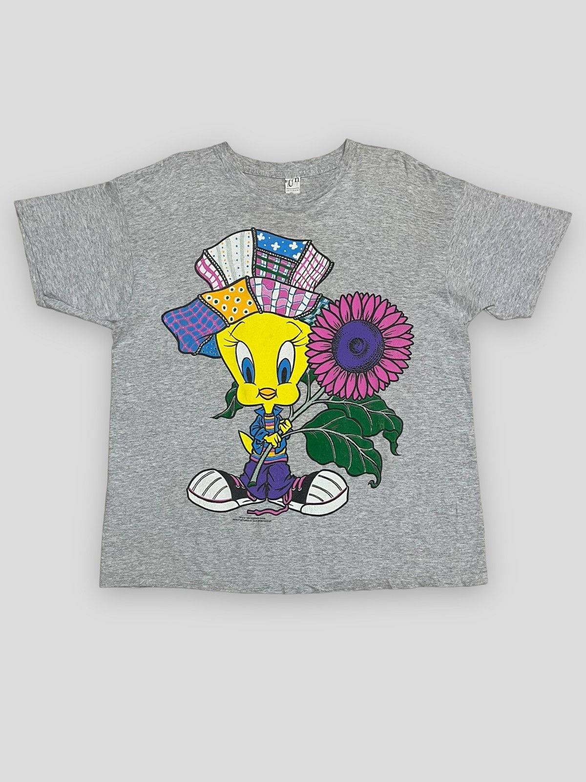 image of Cartoon Network x Vintage Send Offer Vintage 1994 Looney Tunes Tweety Art Tshirt in Grey (Size Larg