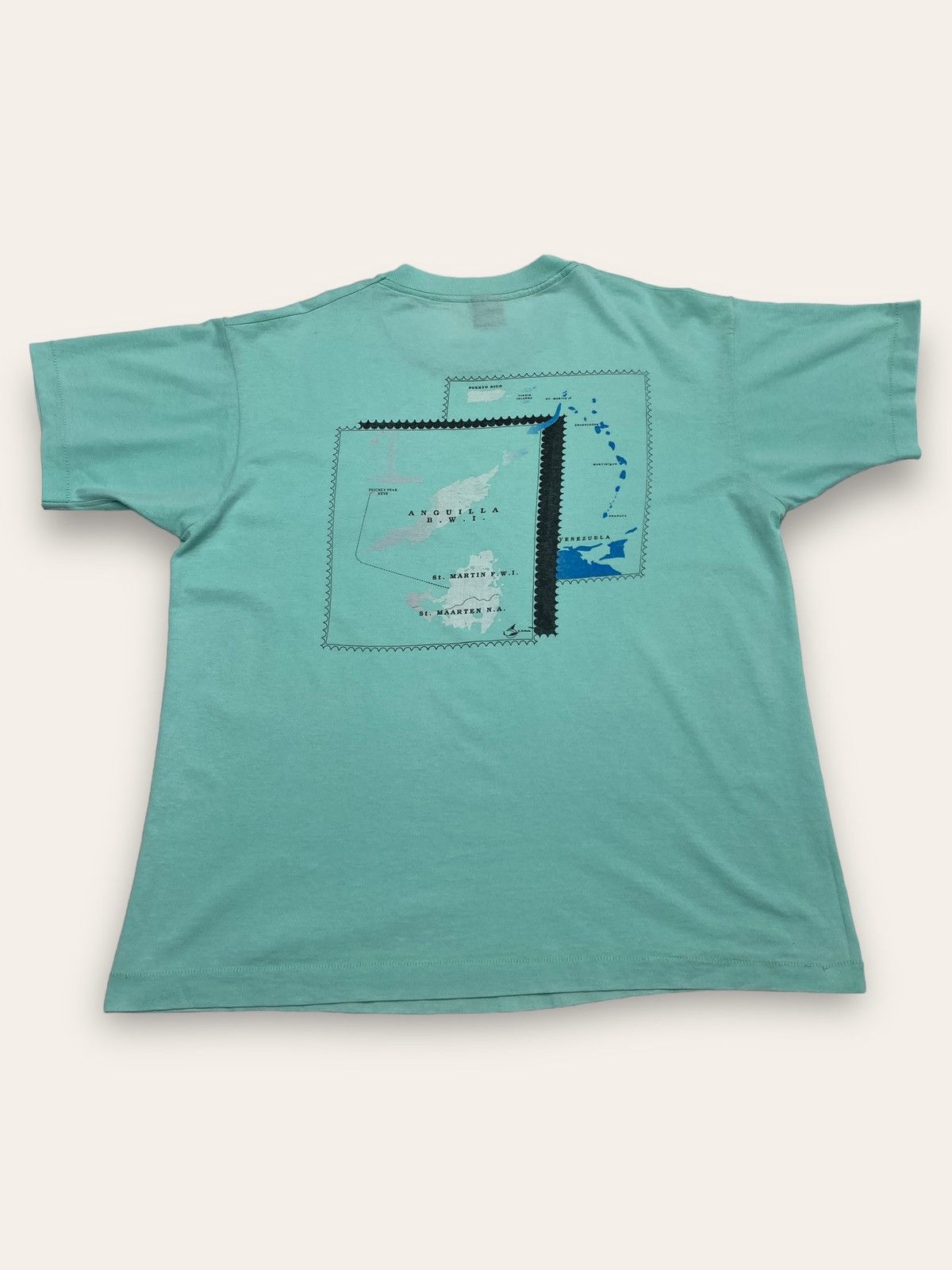 Vintage 90s VINTAGE BLUE BEARD Mint Colour Tee US Made Size US XL / EU 56 / 4 - 1 Thumbnail