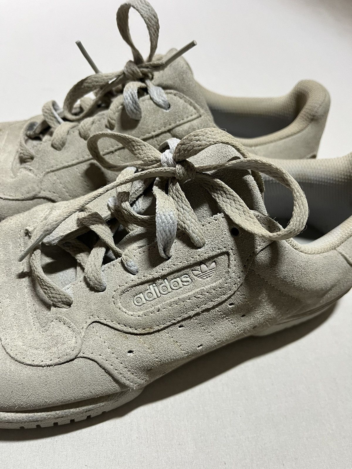 Adidas Yeezy calabasas powerphase size 5.5 Size US 8.5 / EU 41-42 - 3 Thumbnail