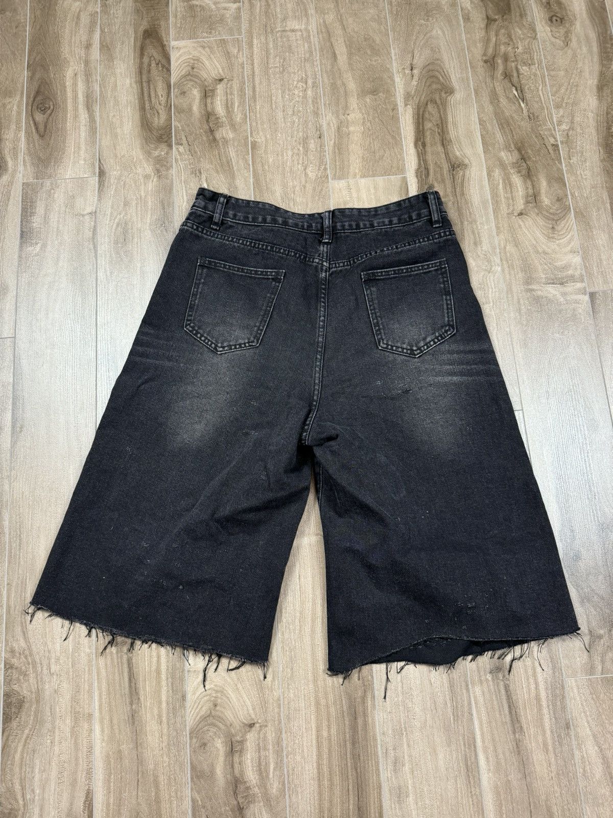 Other Distressed Denim Shorts Size US 29 - 2 Thumbnail
