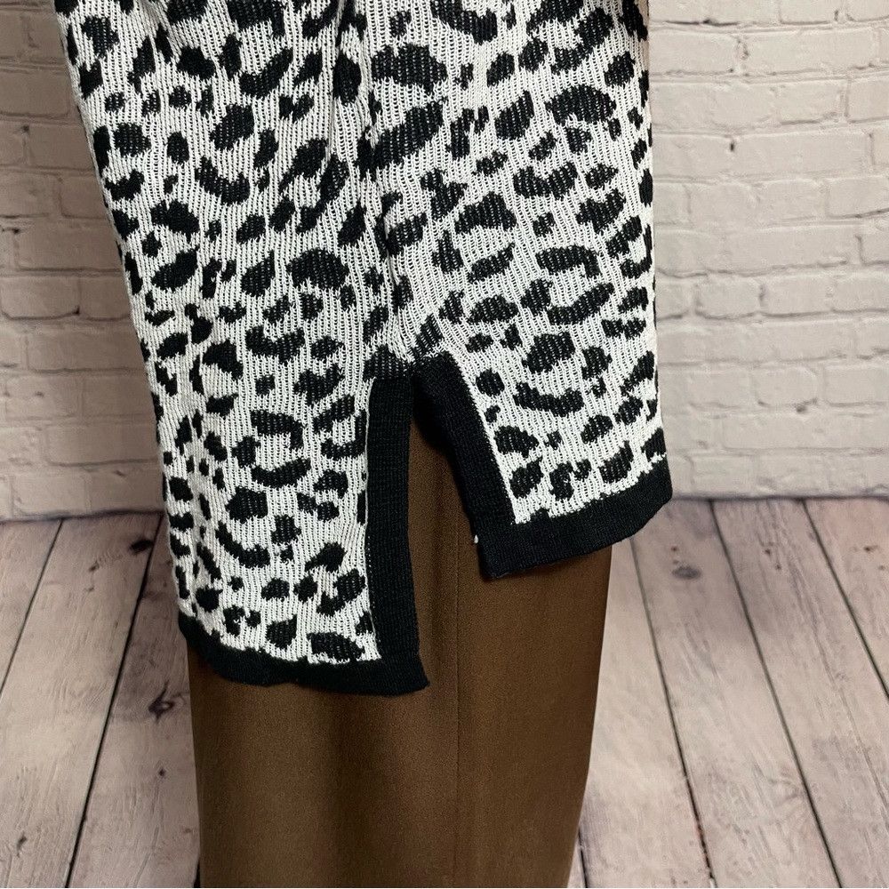 Other NWT New Lysse Lucy Animal Print Sweater Size S Size S / US 4 / IT 40 - 3 Thumbnail