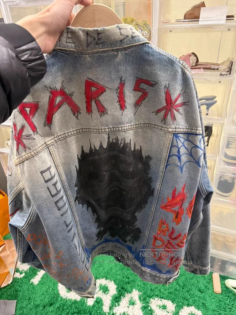 Balenciaga Balenciaga Graffiti Denim Jacket Size XXS / US 00 / IT 34 - 6 Thumbnail