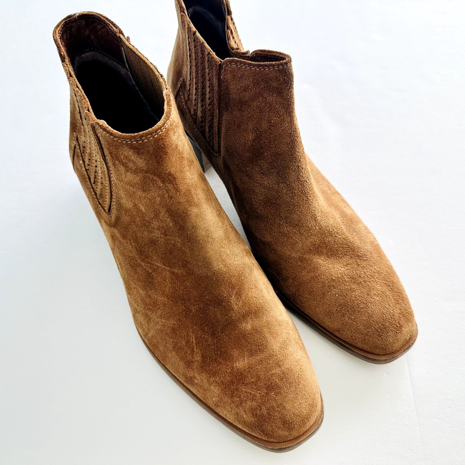 Aquatalia AQUATALIA Rosalin Suede Ankle Boot Size 9.5 Whiskey Tan Size US 9.5 / IT 39.5 - 2 Thumbnail