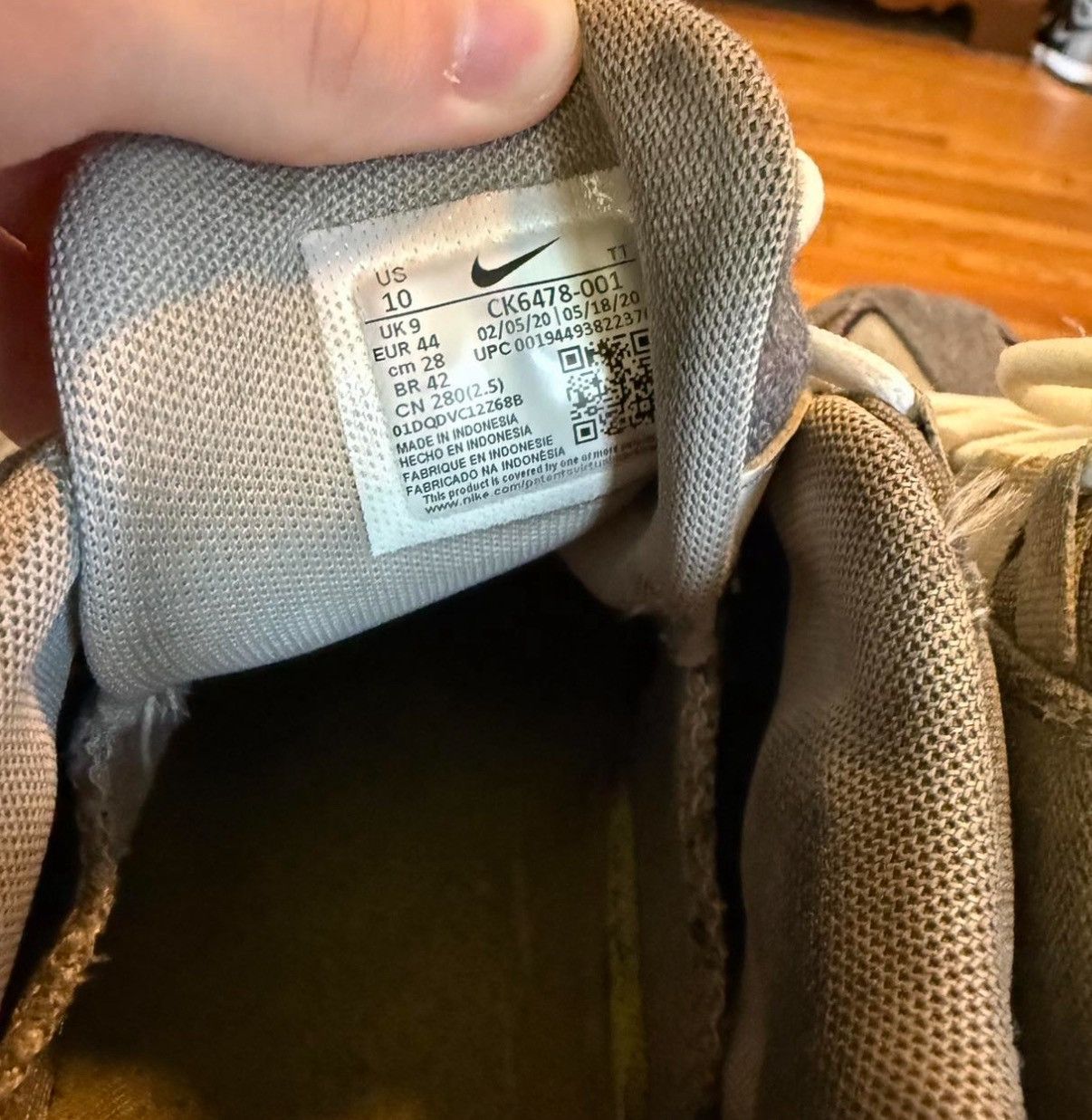 Nike Nike Air Max 95 Grey, Blue and Pink Size US 10 / EU 43 - 5 Thumbnail