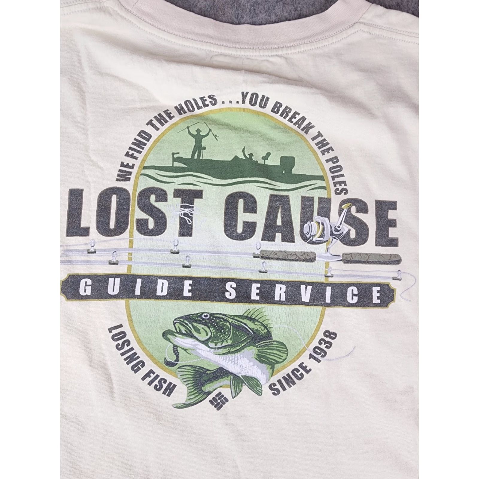 Vintage Columbia Mens T Shirt Large Short Sleeve Lost Cause Fishing Distressed Ivory Cap Sleeve Crew Neck Regular Fit Cotton Size US L / EU 52-54 / 3 - 6 Thumbnail