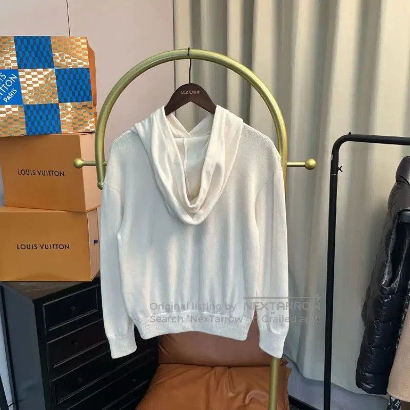 Chanel Chanel White Cashmere Hoodie for Women . Size XS / US 0-2 / IT 36-38 - 2 Thumbnail