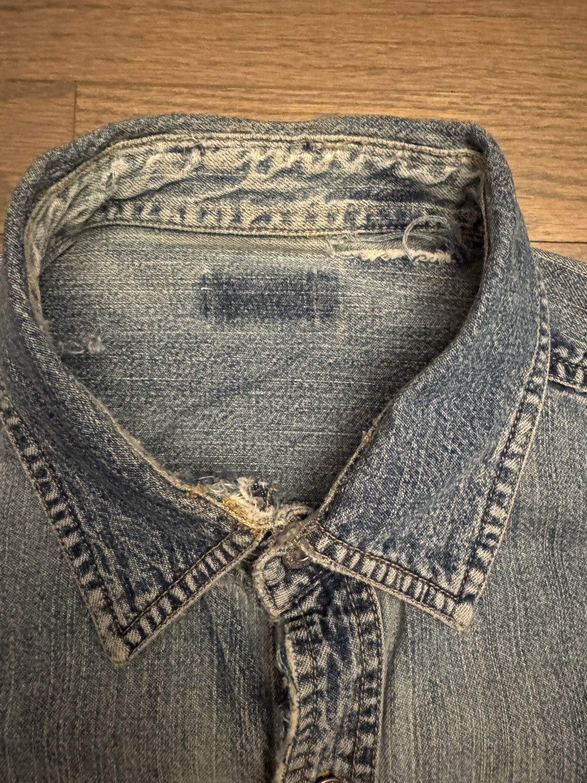 Levi's × Vintage Vintage Levi’s Denim Shirt Size US L / EU 52-54 / 3 - 4 Thumbnail