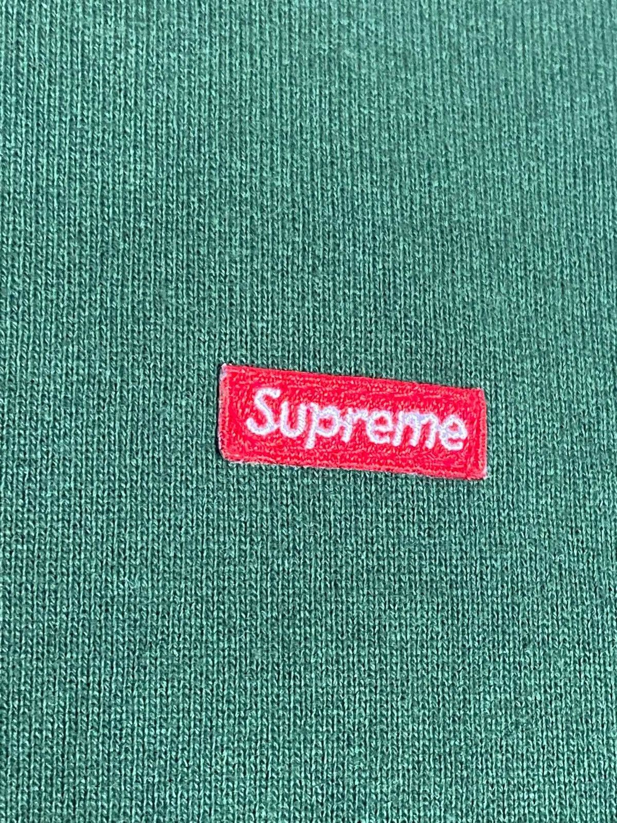 Supreme Supreme Small Box Crewneck Green Size S very good condition Size US S / EU 44-46 / 1 - 2 Thumbnail