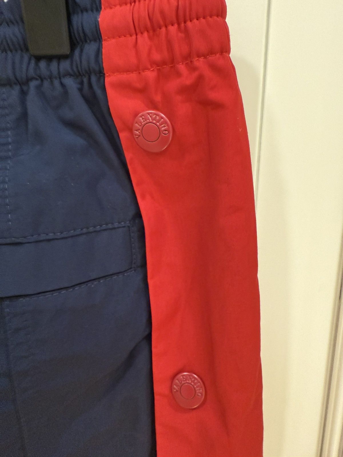 Valentino Track pants size 46 Size US 30 / EU 46 - 7 Thumbnail