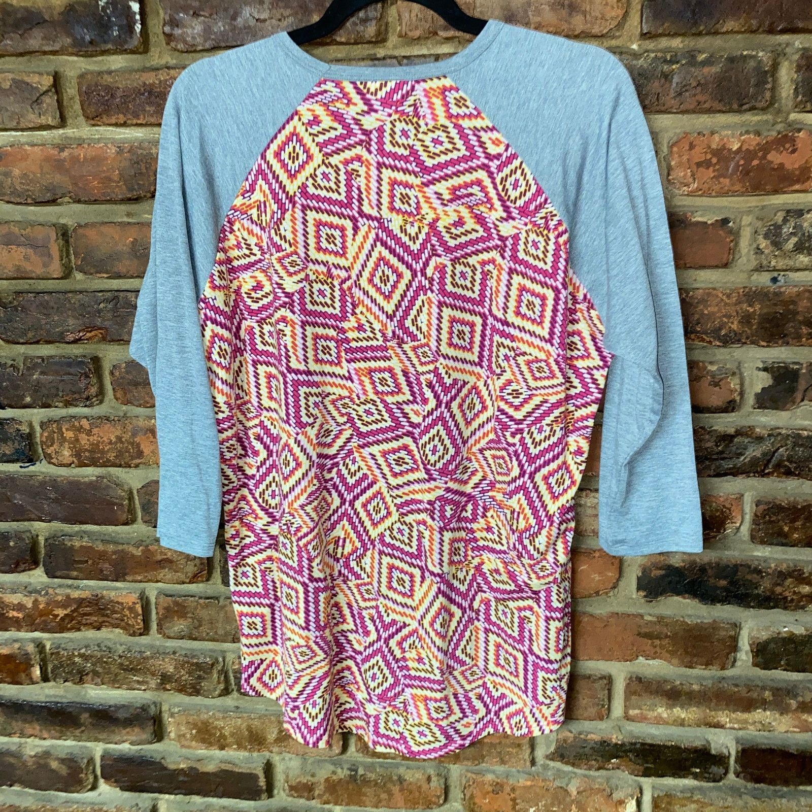 Other LuLaRoe Multicolored Geometric Long Sleeve Top Size Large Size L / US 10 / IT 46 - 5 Thumbnail