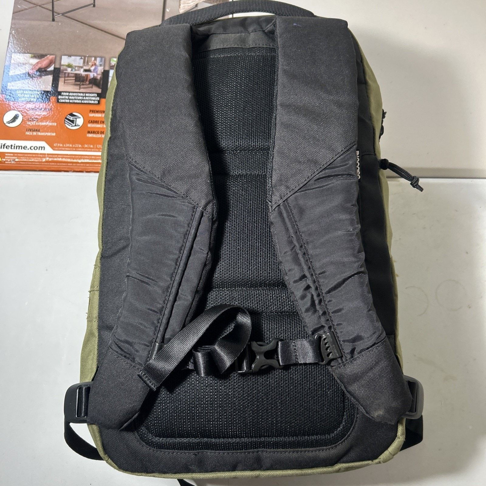 Incase Incase Cargo Backpack Medium Mesh Flap Green Journey 18" Size ONE SIZE - 4 Thumbnail