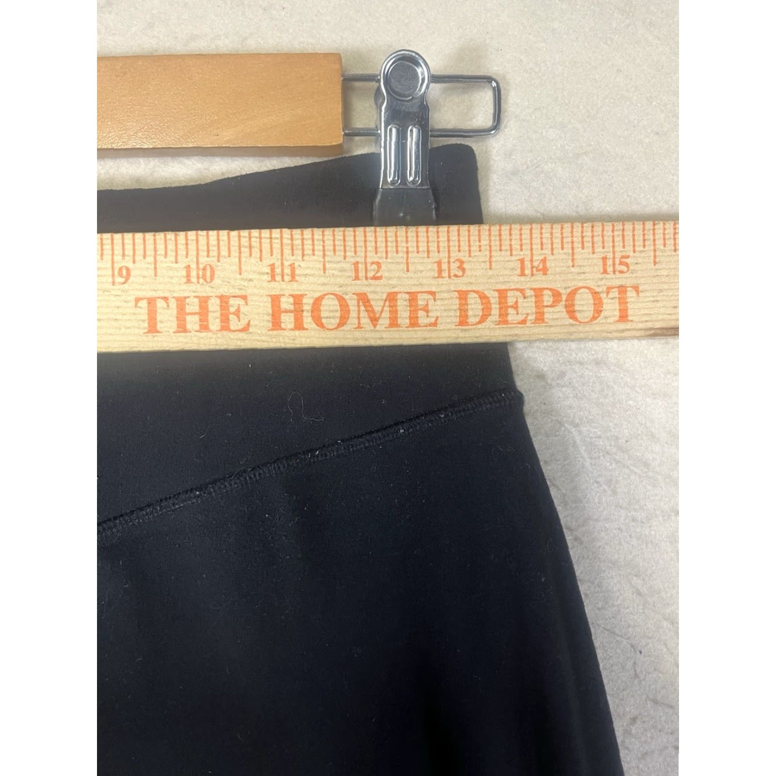 Lululemon Lululemon Women Jogger Pants Black Size 6 Athleisure Drawstring Breathable Zip Pocket Lounge Comfort Tapered Leg Lounge Wear Activewear Casual Travel Size 28" / US 6 / IT 42 - 3 Thumbnail