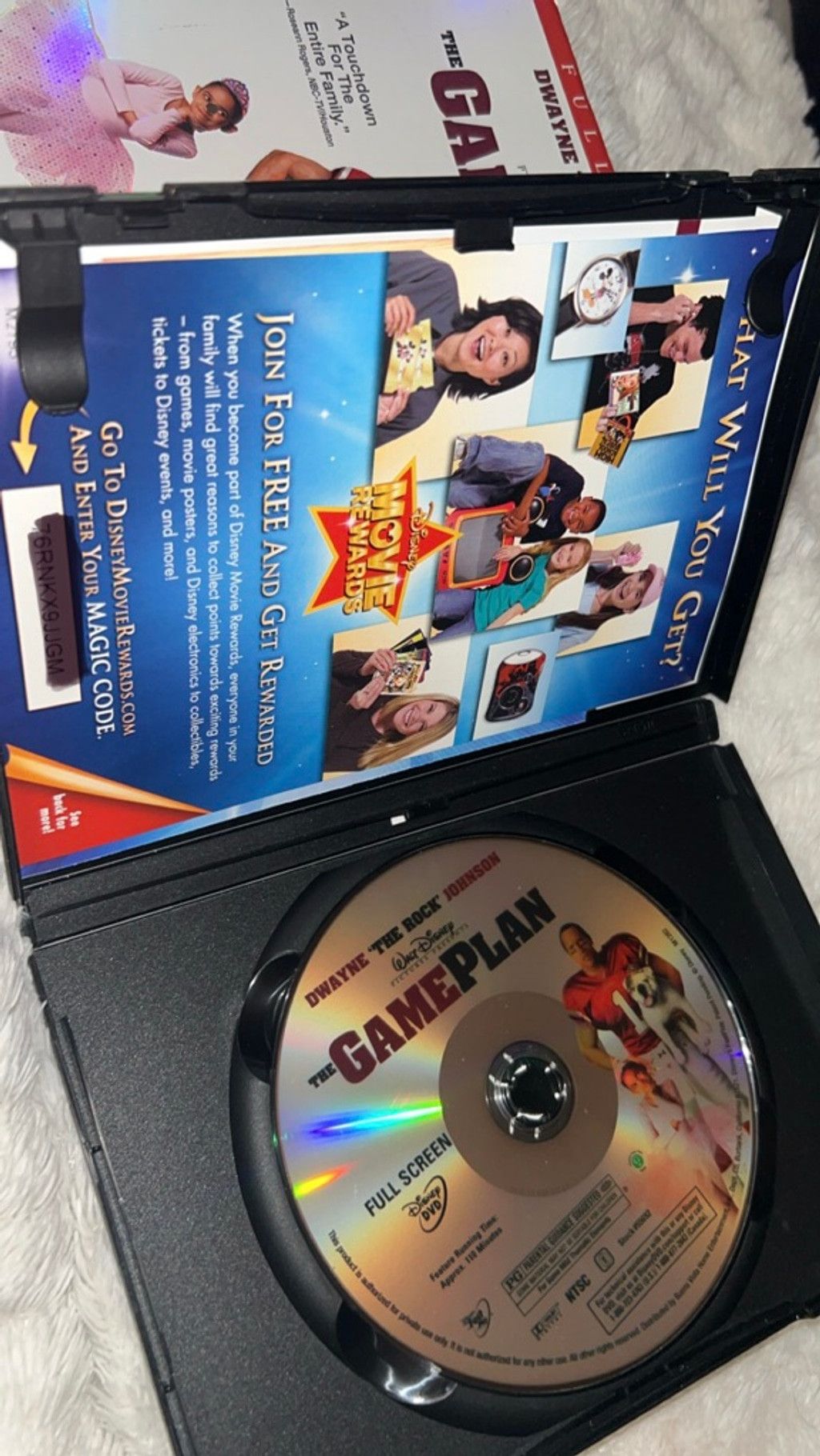 Other Unisex Disney The Game Plan Full Screen DVD White Red Size US S / EU 44-46 / 1 - 3 Thumbnail