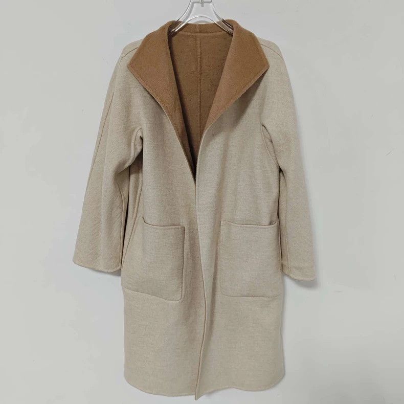 Max Mara Max Mara Reversible overcoat Size M / US 6-8 / IT 42-44 - 4 Thumbnail
