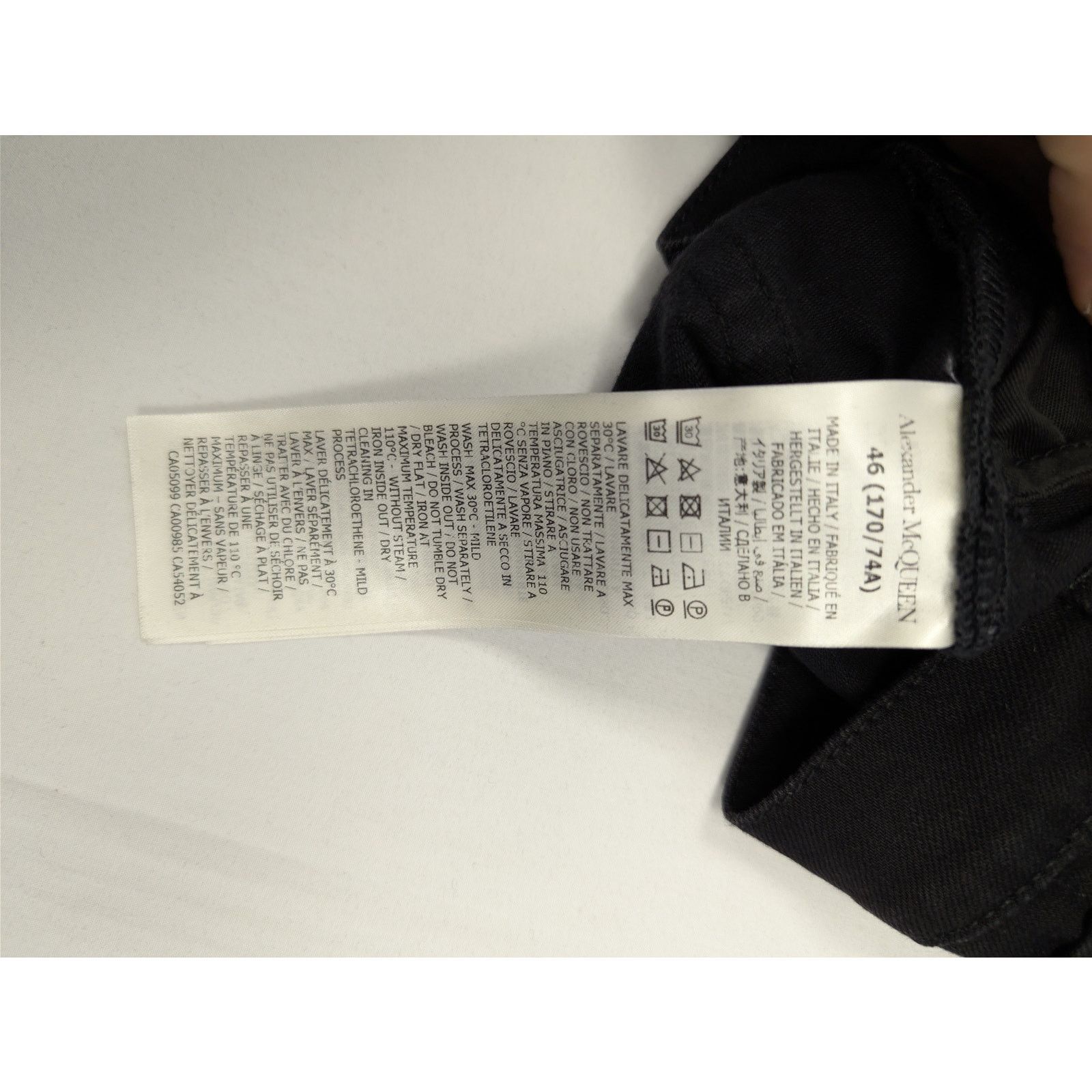 Alexander McQueen o1rshd1 Organic Matte Black Denim Jean in Black Size US 30 / EU 46 - 15 Thumbnail
