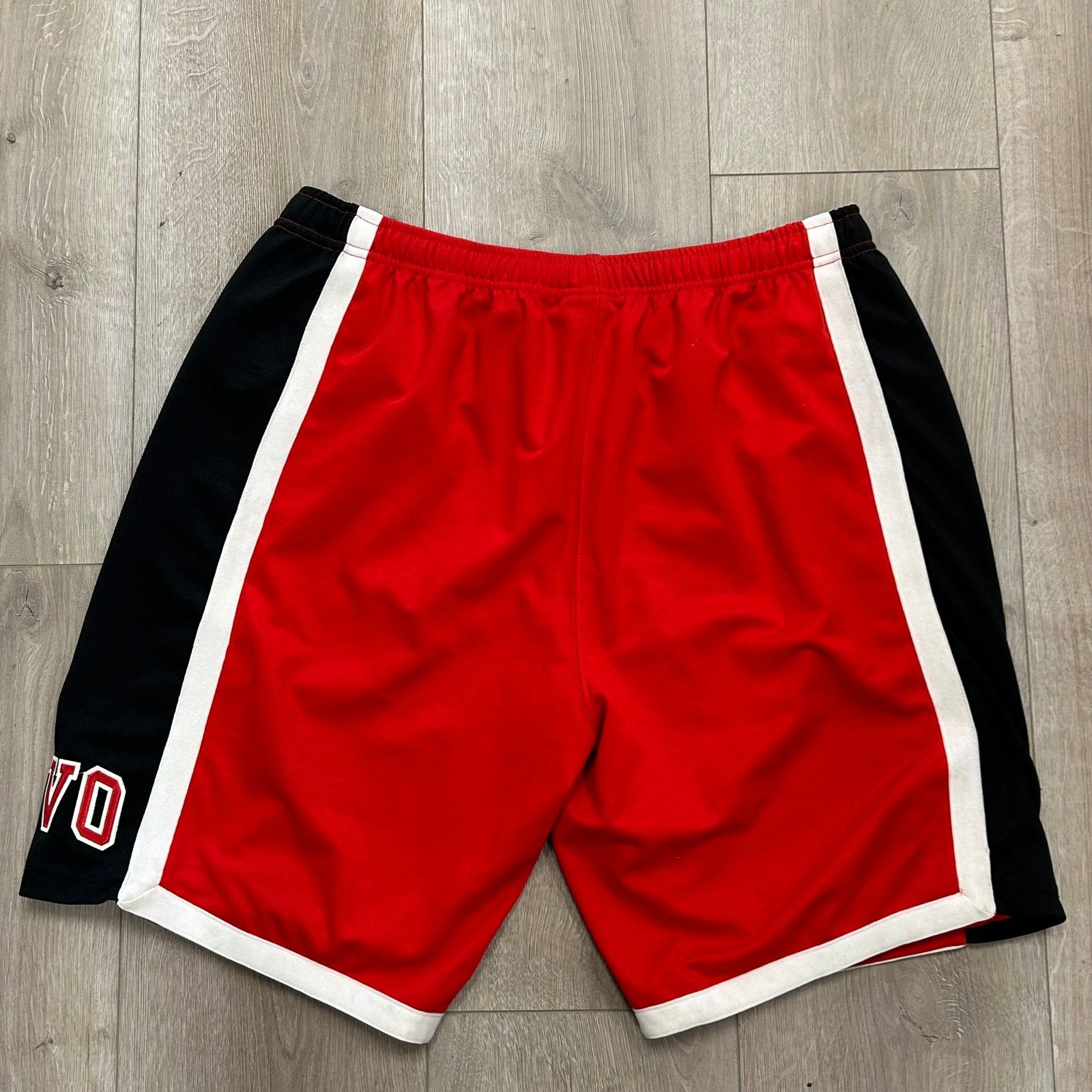 October's Very Own SS21 OVO Arch Basketball Shorts Red size Medium M B2 Size US 30 / EU 46 - 8 Thumbnail