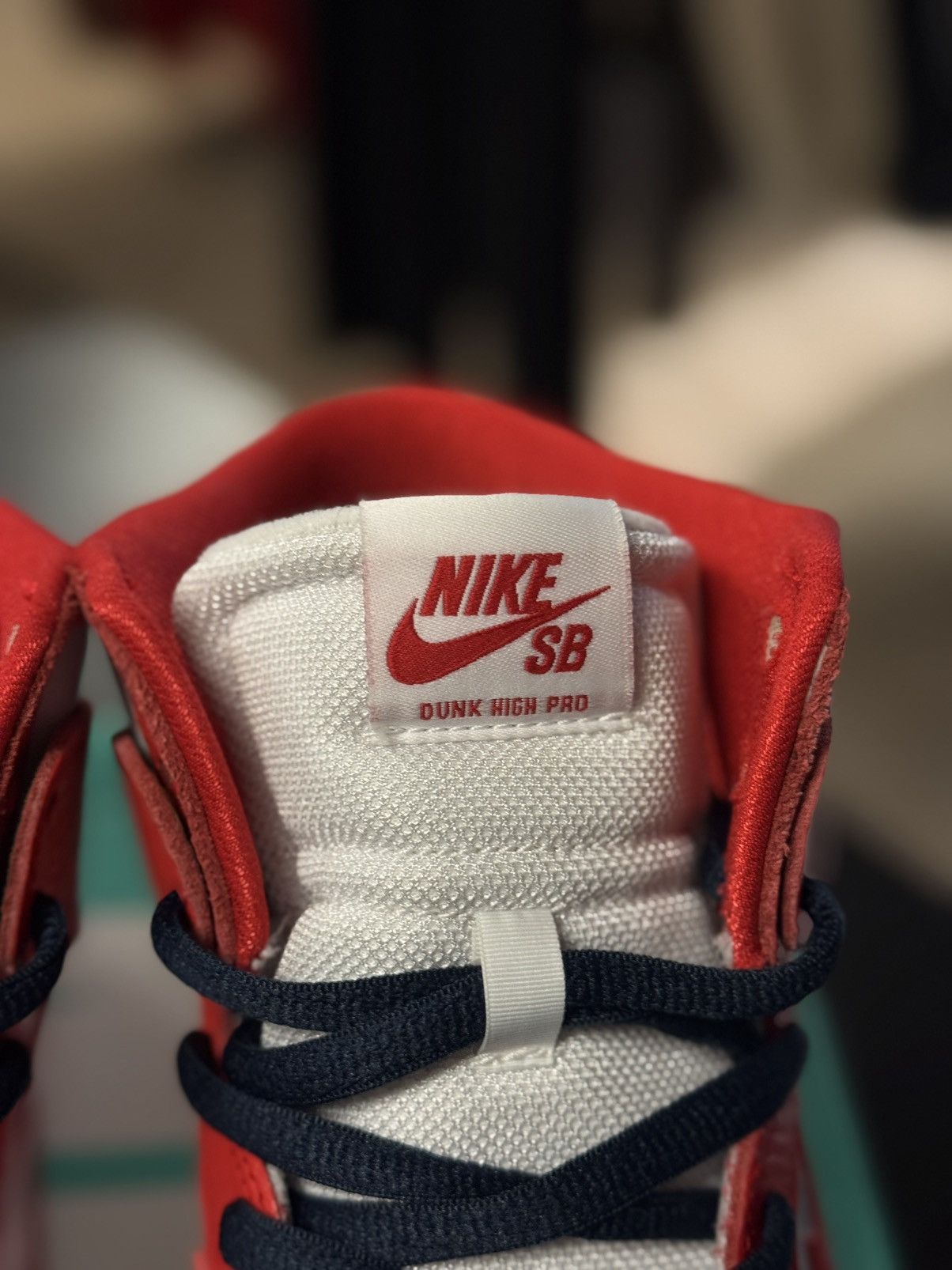 Nike NIKE SB ZOOM DUNK HIGH PRO "FUTURE COURT" UNIVERSITY RED Size US 11 / EU 44 - 12 Thumbnail