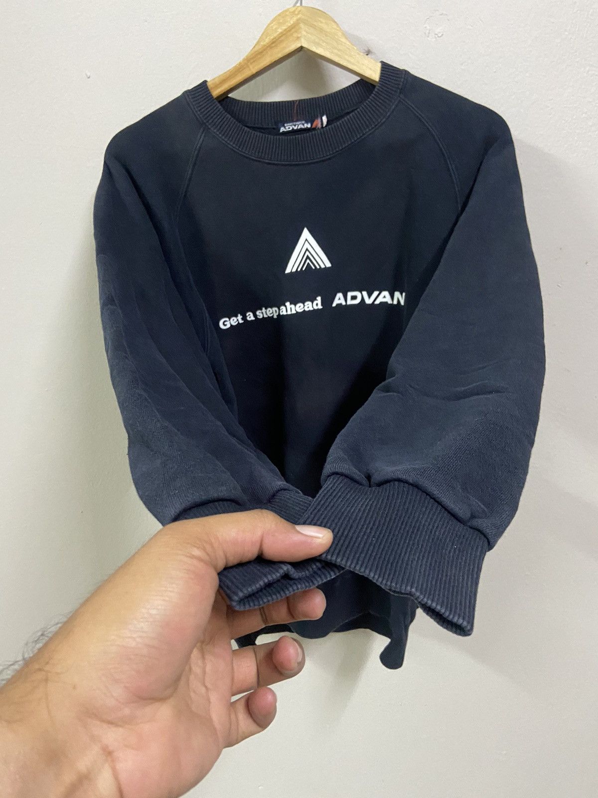 Vintage Get A Step AheadAdvan Sweatshirt Big Logo Size US L / EU 52-54 / 3 - 5 Thumbnail