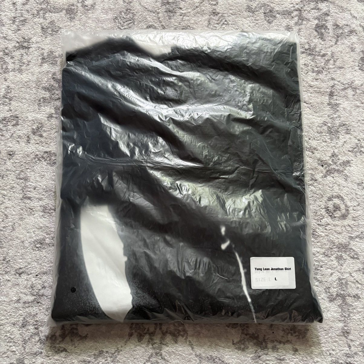 Yung Lean Yung Lean Jonatan Forever Young 2025 World Tour T-Shirt | L Size US L / EU 52-54 / 3 - 7 Thumbnail