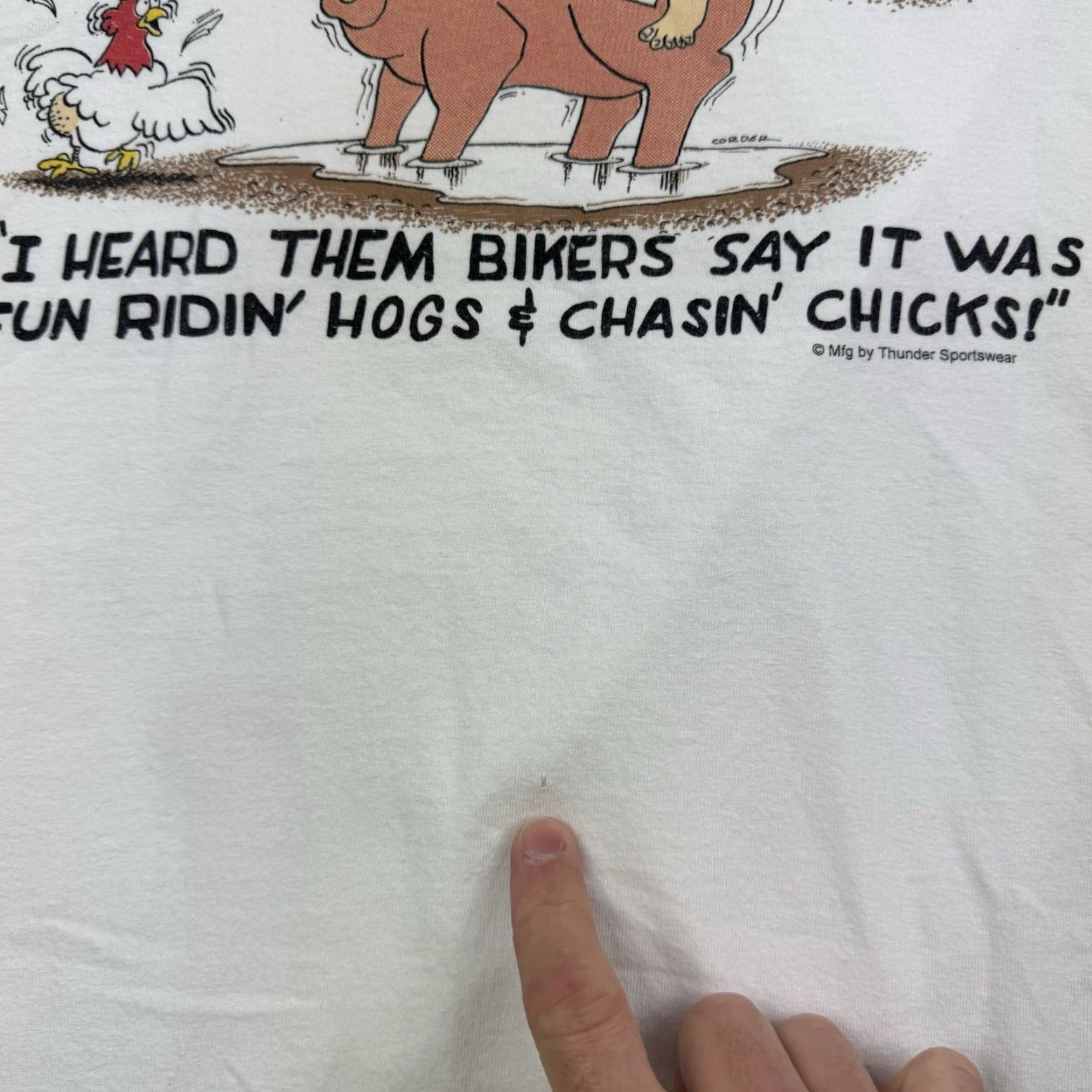 Fruit Of The Loom VINTAGE Funny Redneck T Shirt Adult XL Riding Hogs Chasing Chicks Bikers Humor Shirt Mens XL White Graphic Print Size US XL / EU 56 / 4 - 6 Thumbnail