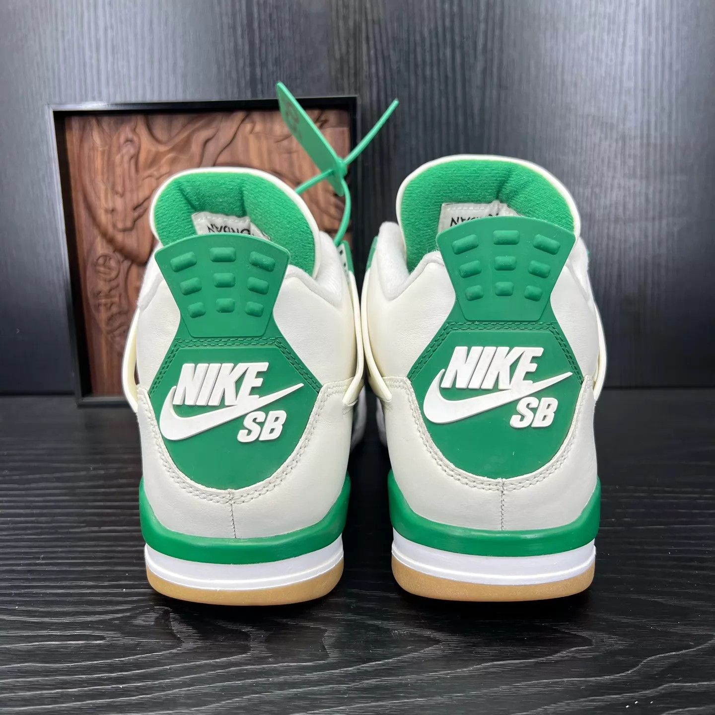 Nike AJ4 SB White Green 42 99 New Worn 2x Size US 8.5 / EU 41-42 - 5 Thumbnail