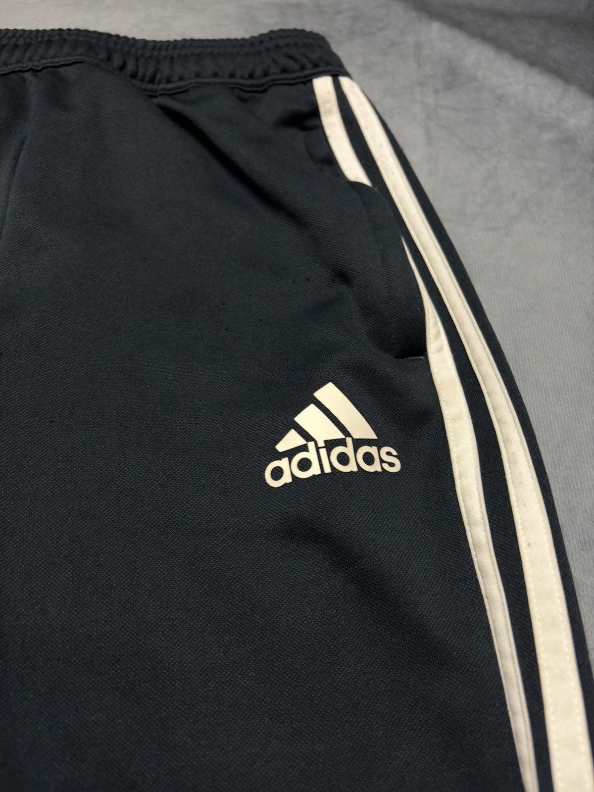 Adidas × Vintage Adidas Real Madrid Track Pants 2018 – Black – (Fits XS) Size US 27 - 3 Thumbnail