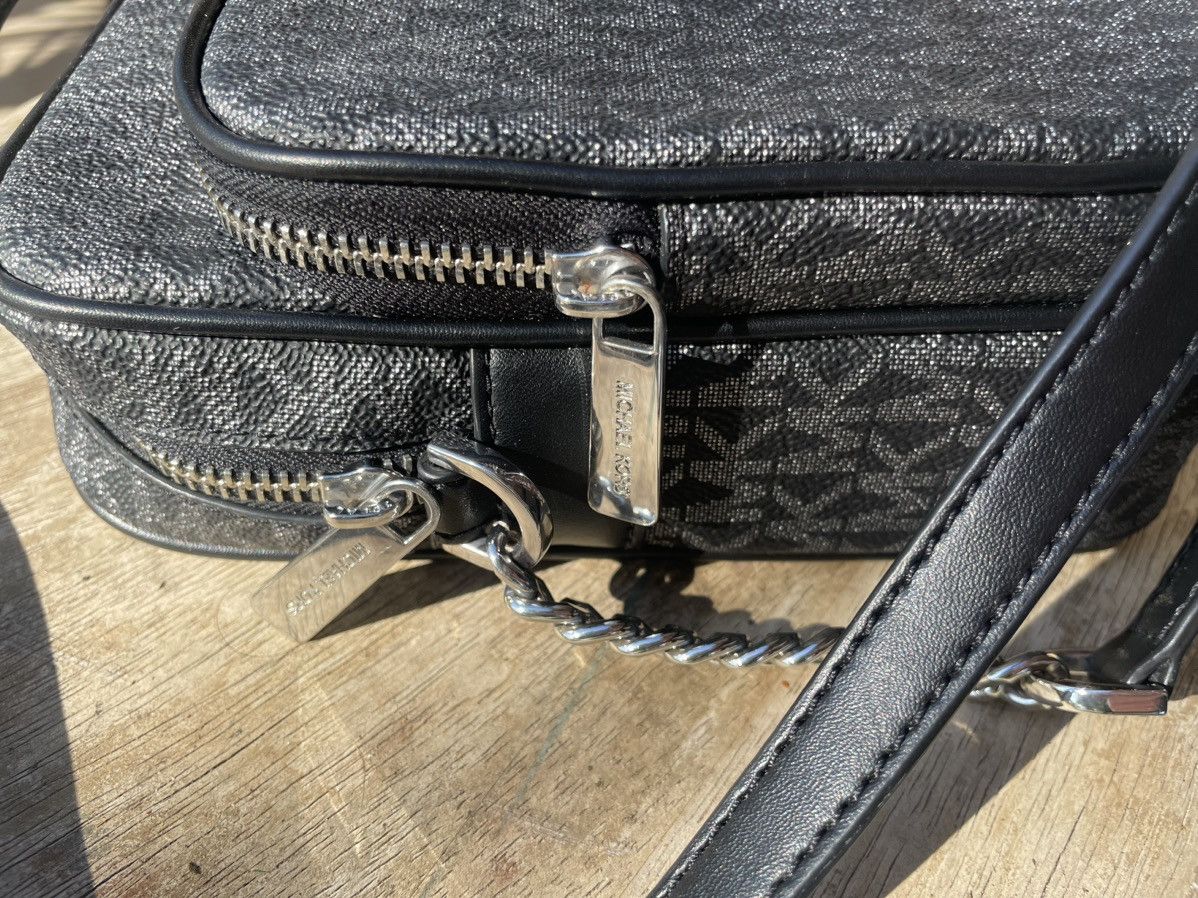 Michael Kors Michael Kors Jet Set Travel Medium Logo Crossbody Size ONE SIZE - 3 Thumbnail