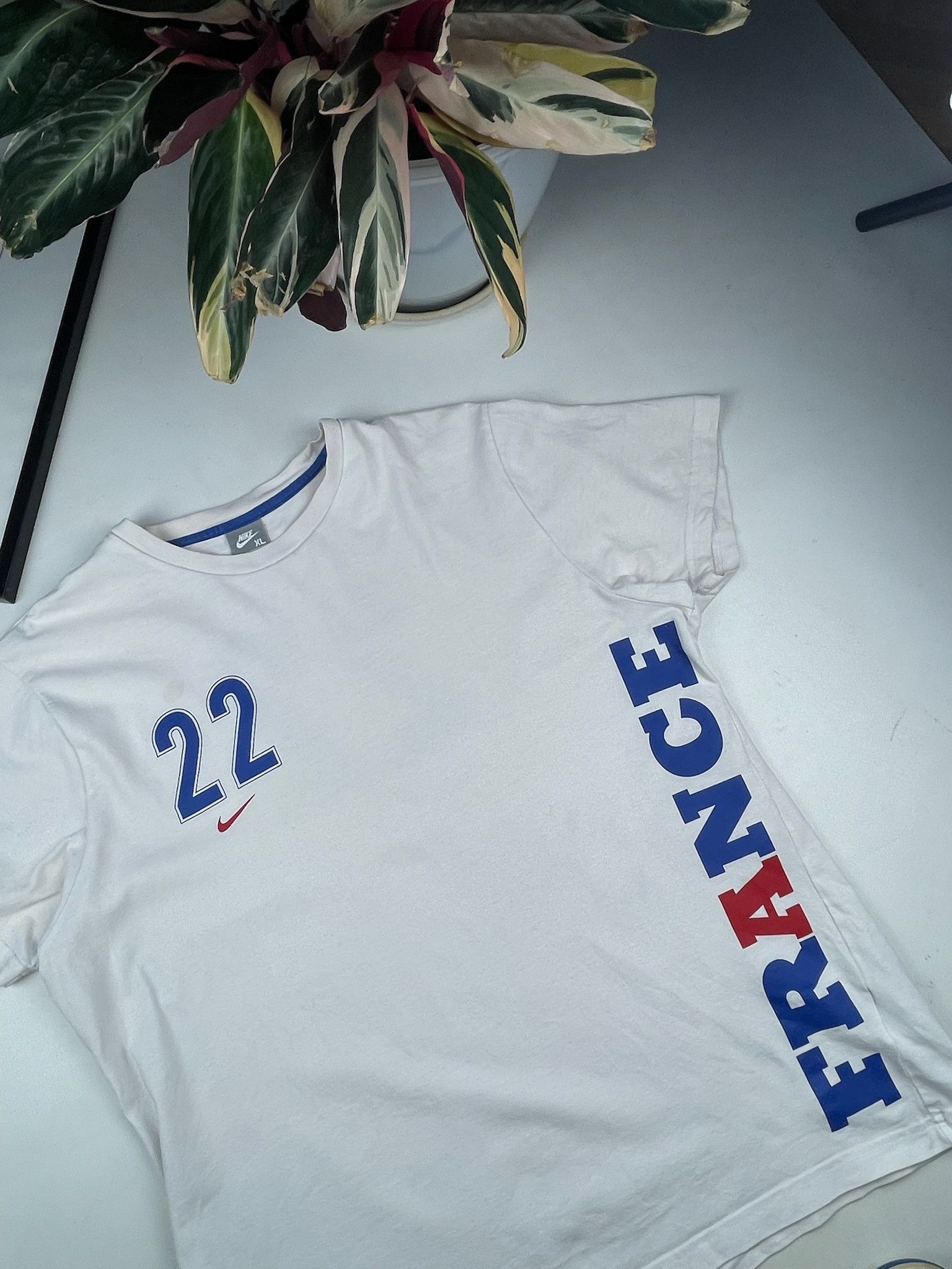 Nike vintage soccer t-shirt Nike France ribery Size US XL / EU 56 / 4 - 6 Thumbnail