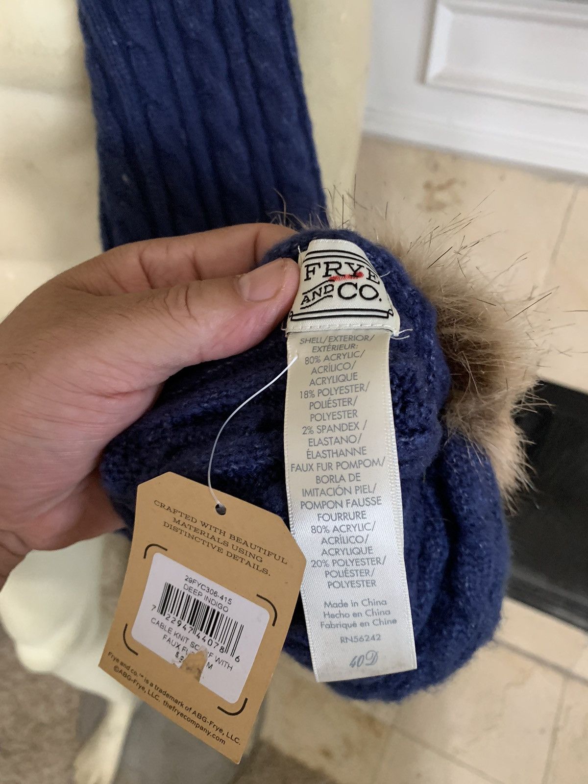 Frye Cable Knit Scarf w Faux fur trim nwt Size ONE SIZE - 8 Thumbnail