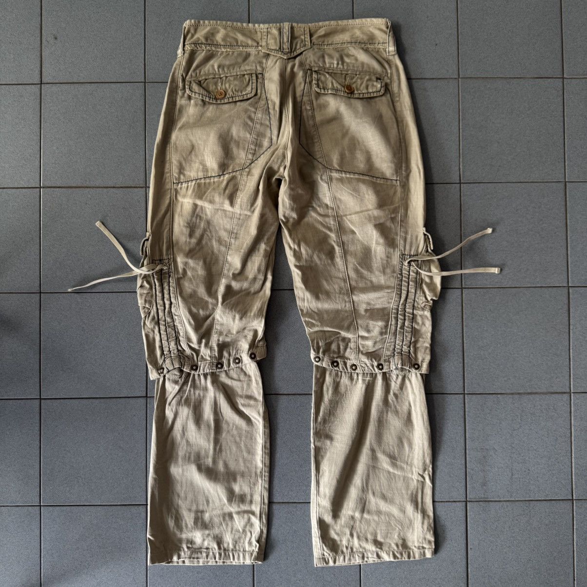 Marithe + Francois Girbaud 2000s marithe francois girbaud deformed cargo bondage pants Size US 30 / EU 46 - 2 Thumbnail