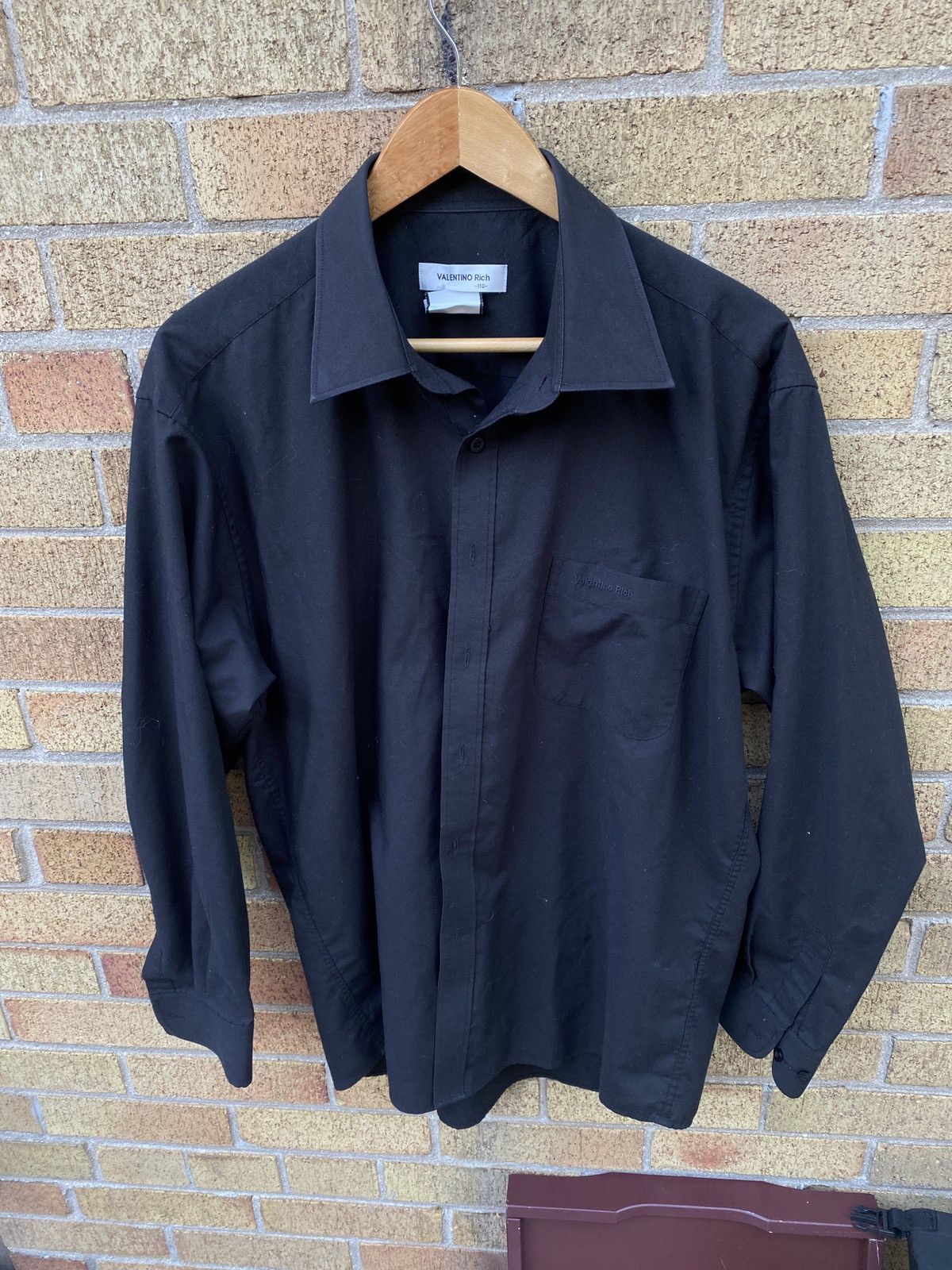 Valentino Valentino Rich Button Up Dress Shirt Size 110 Black Size US L / EU 52-54 / 3 - 4 Thumbnail
