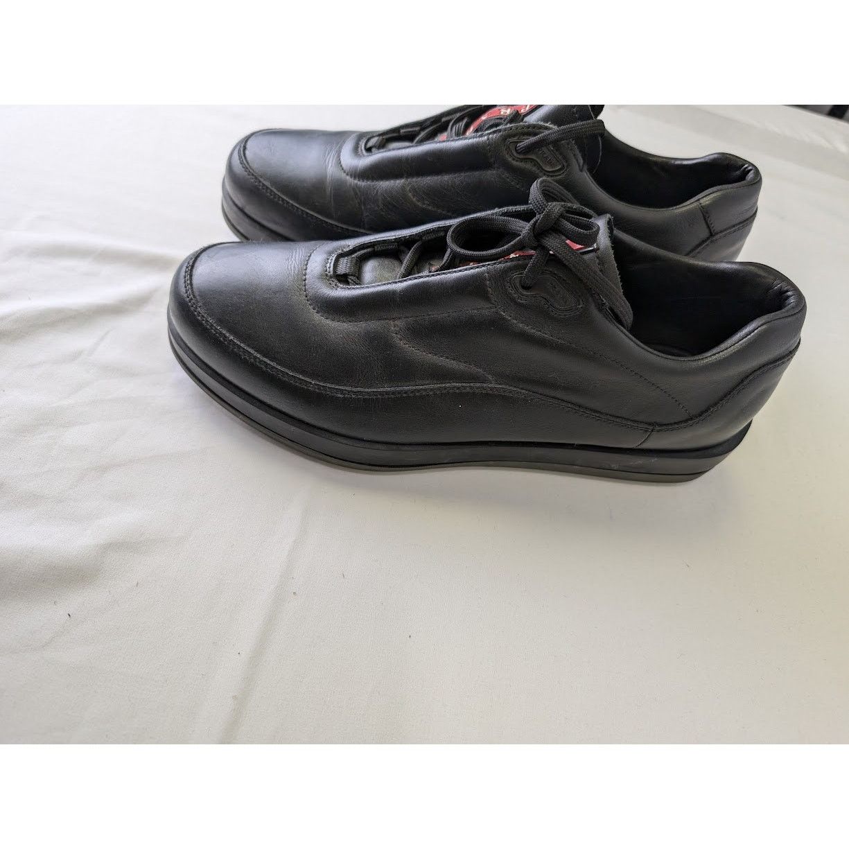 Prada o1rbi21 Low-Top Sneakers in Black Size US 9.5 / EU 42-43 - 2 Thumbnail