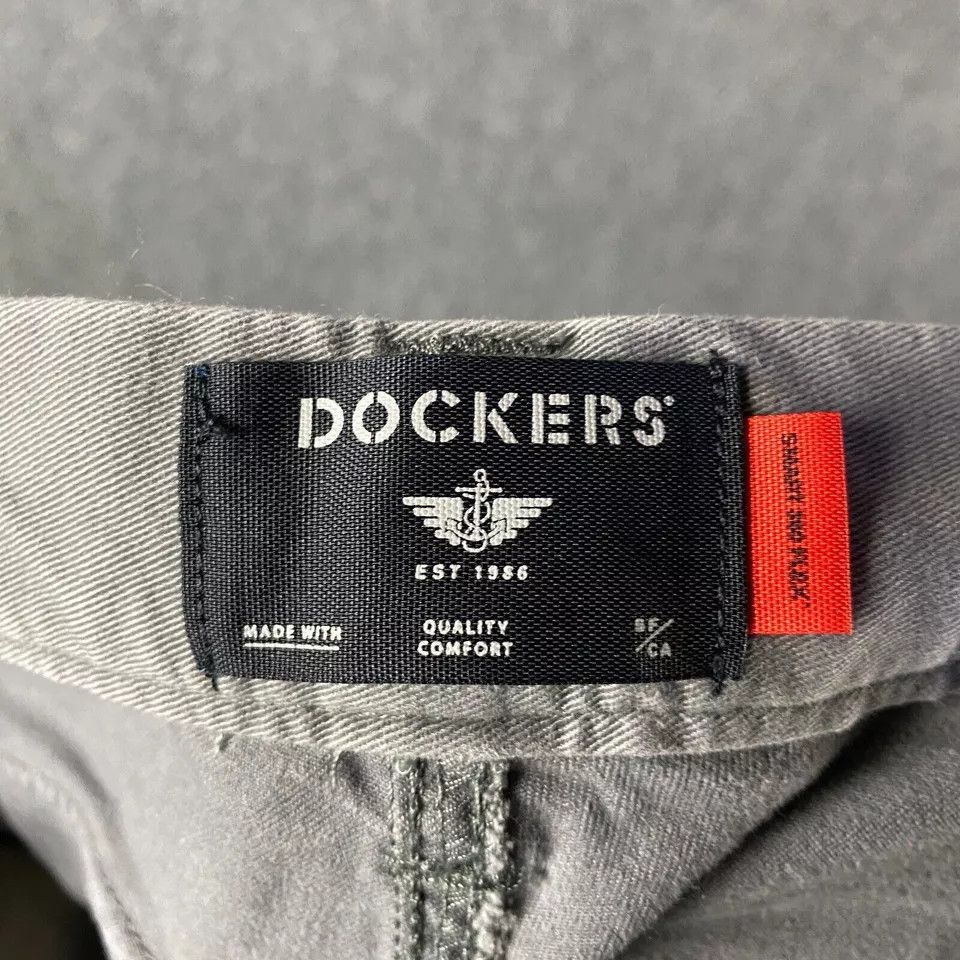 Dockers Dockers Pants Men's 32x32 Utility Straight Leg Flex Workwear Size US 32 / EU 48 - 7 Thumbnail