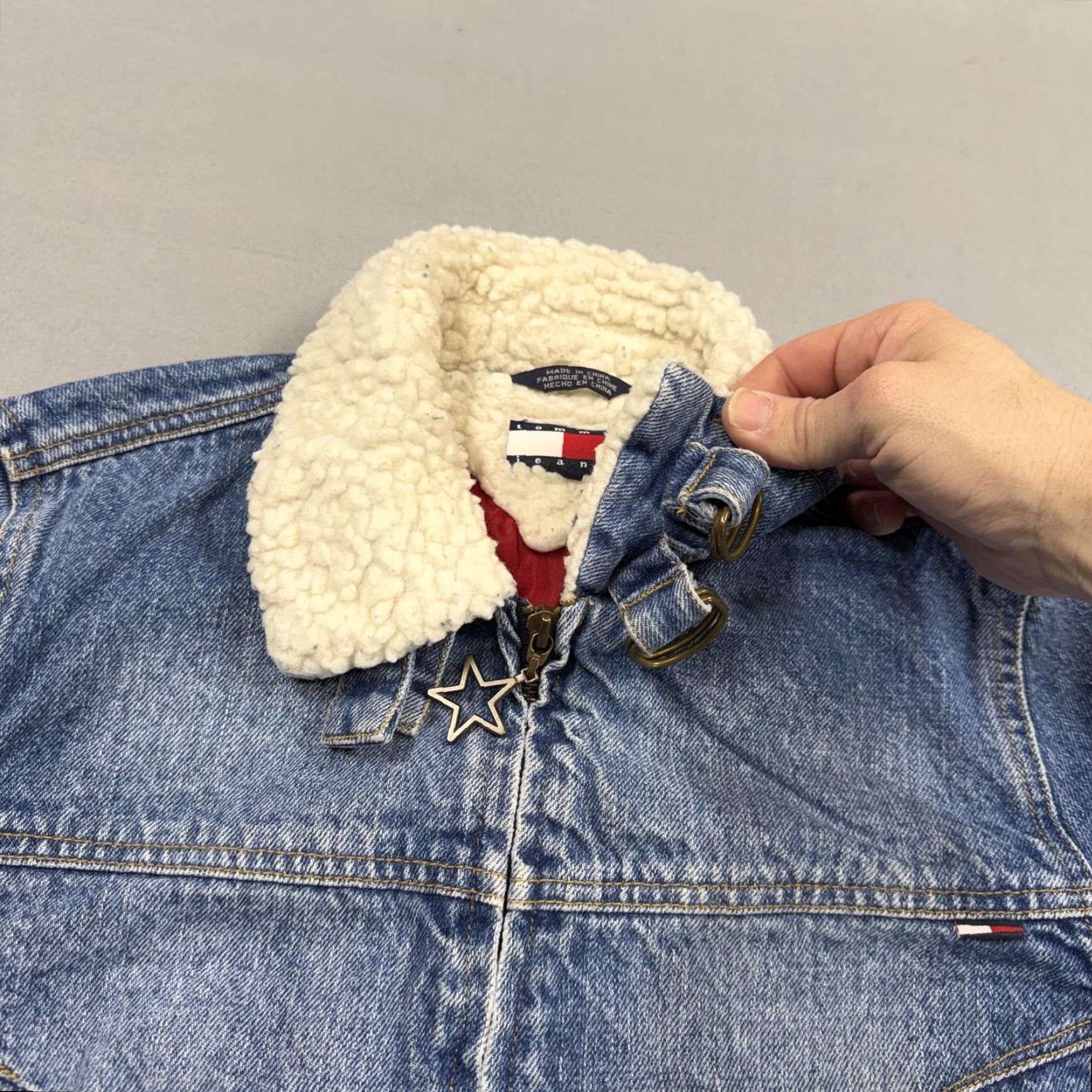 Denime Tommy Jeans Jacket Womens Large Blue Denim Sherpa Lined Full Zip Cozy Warm Size 36" / US 14 / IT 50 - 3 Thumbnail