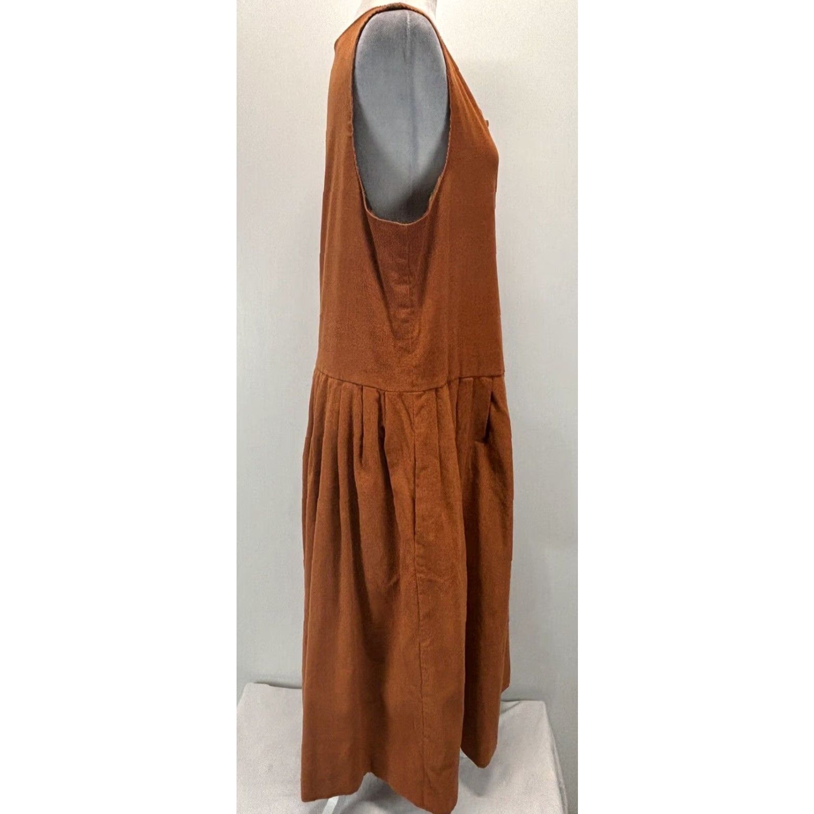 Vintage VINTAGE Fenwick Corduroy Jumper Midi Dress Sz 14 Women’s Pockets Sleeveless Made USA Burnt Orange 1990s Modest Womens Size XL / US 12-14 / IT 48-50 - 4 Thumbnail