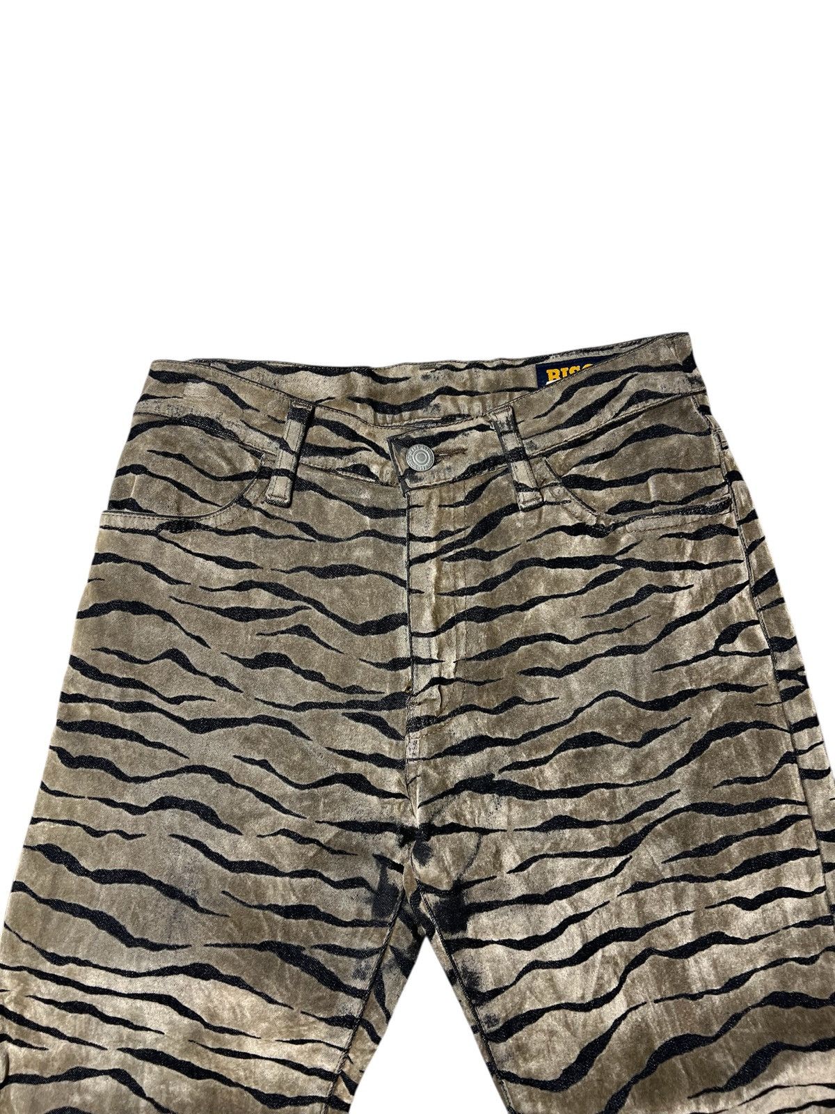 Japanese Brand Crazy Vintage Bison Zebra Claws Flared Pants Size US 28 / EU 44 - 3 Thumbnail