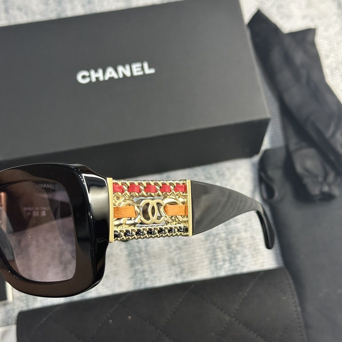 Chanel CHANEL 0CH5535Q C622S1 SUNGLASSES Size ONE SIZE - 4 Thumbnail
