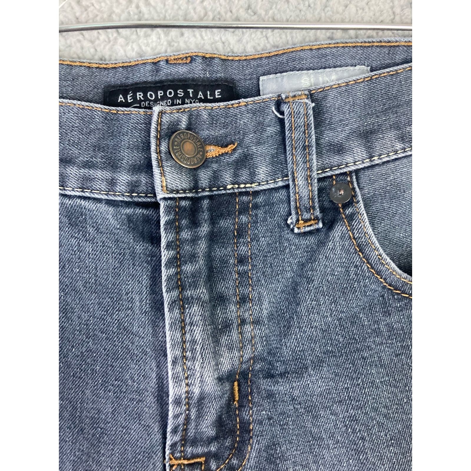 Aeropostale Aeropostale Men's Slim Straight Jeans Gray Denim Size 30x34 Size US 30 / EU 46 - 8 Thumbnail