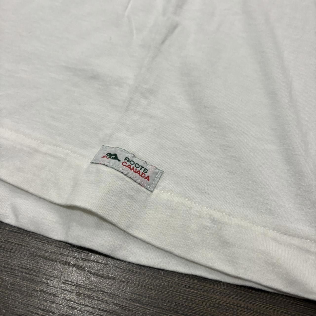 Roots Vintage Fresh Roots Grow in Canada Plant your Feet T Shirt Size US M / EU 48-50 / 2 - 7 Thumbnail