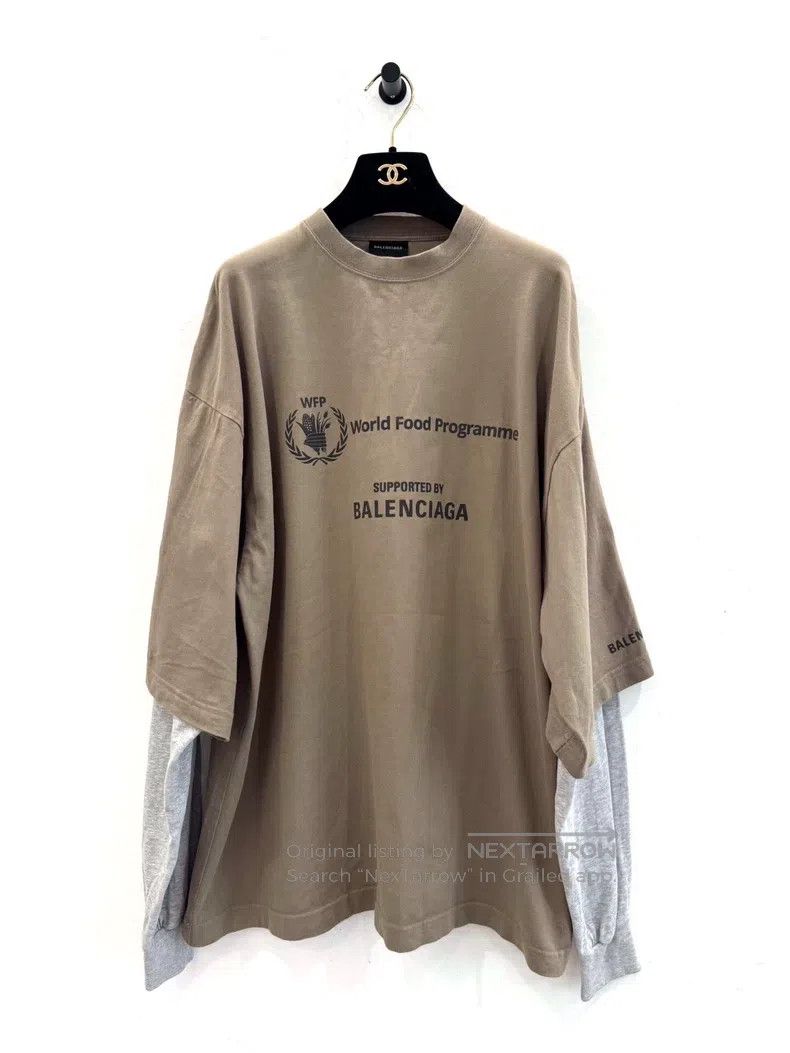 Balenciaga Balenciaga Letter Logo Dark Gray with Light Gray Two-Piece Size US S / EU 44-46 / 1 - 1 Thumbnail
