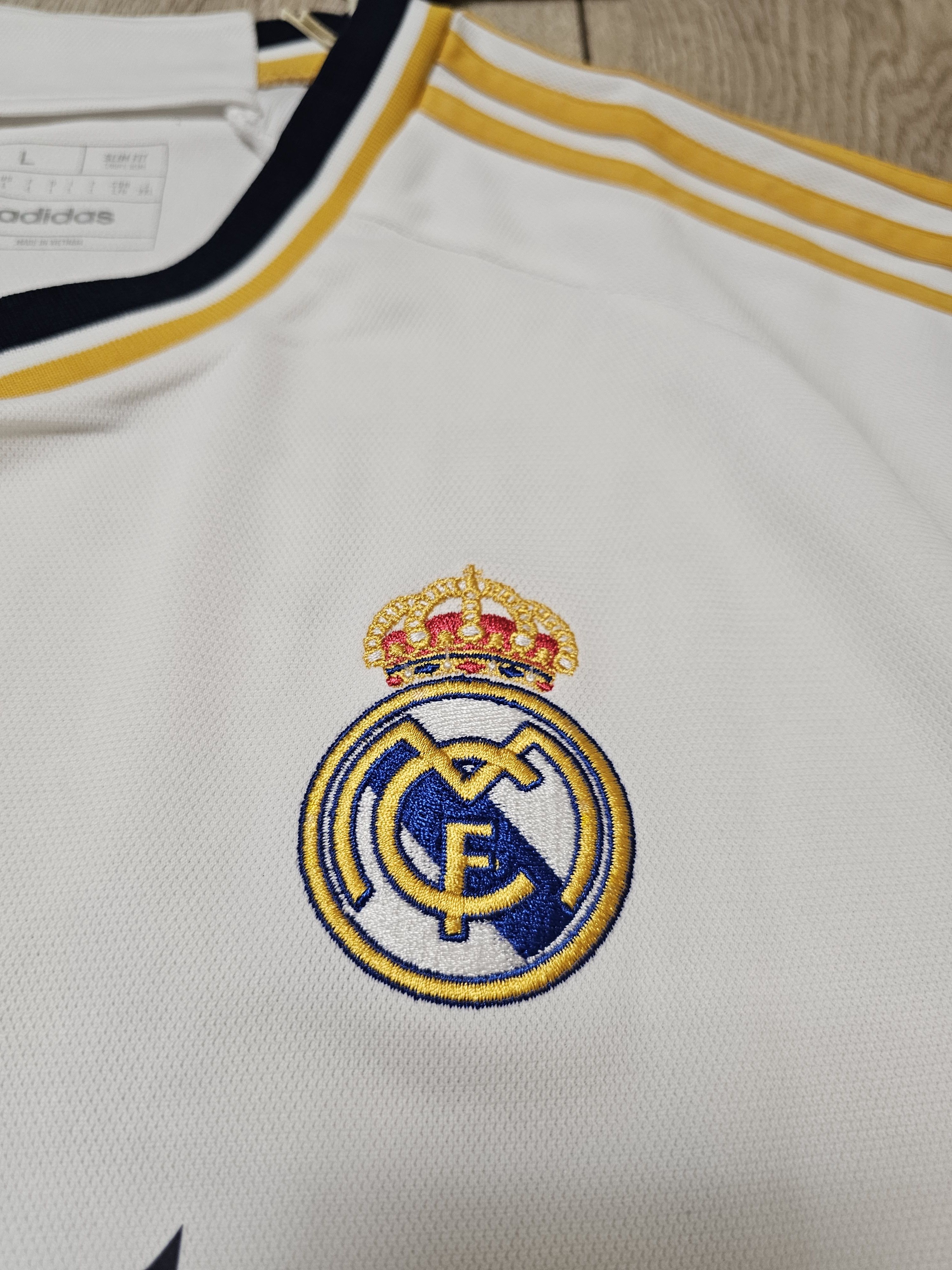 Adidas REAL MADRID 2023 2024 GULER FOOTBALL SHIRT SOCCER JERSEY Size US L / EU 52-54 / 3 - 4 Thumbnail