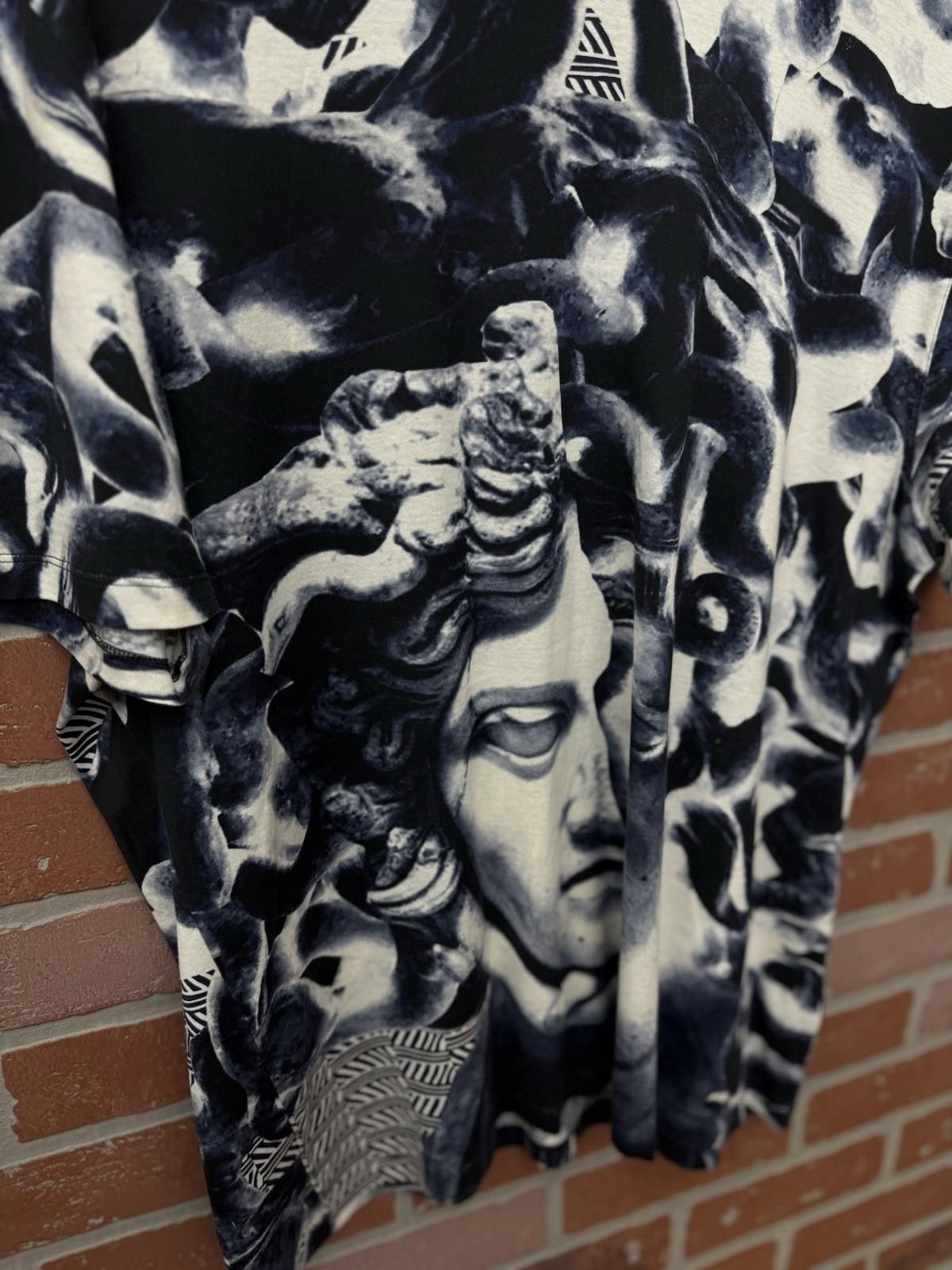 Versace Versace Black T-Shirt Men’s Size 3XL | Medusa Face Tee | Size US XXL / EU 58 / 5 - 6 Thumbnail