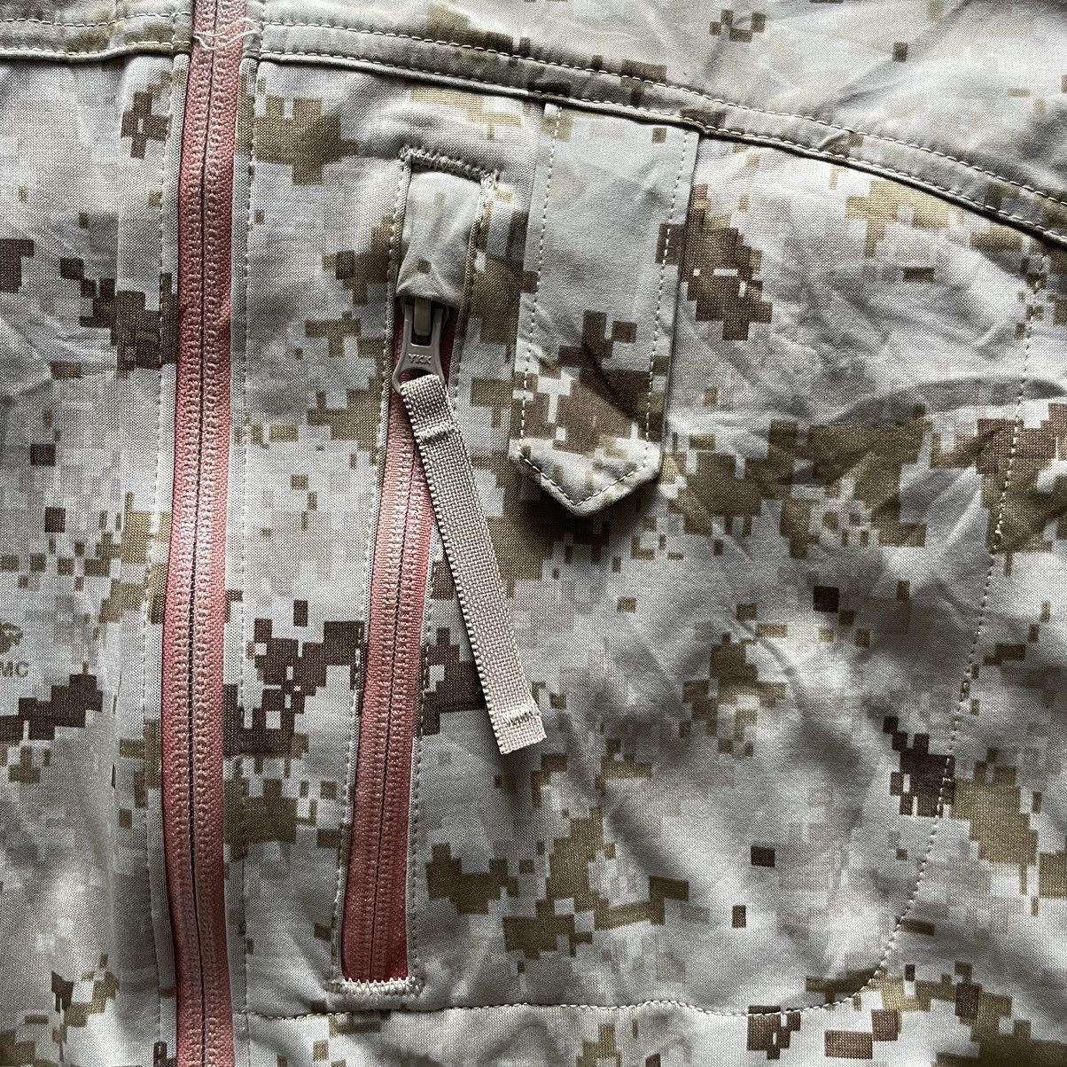 Other Vintage USMC 180s LLC Army Cold Weather Combat Desert Jacket Size US M / EU 48-50 / 2 - 4 Thumbnail