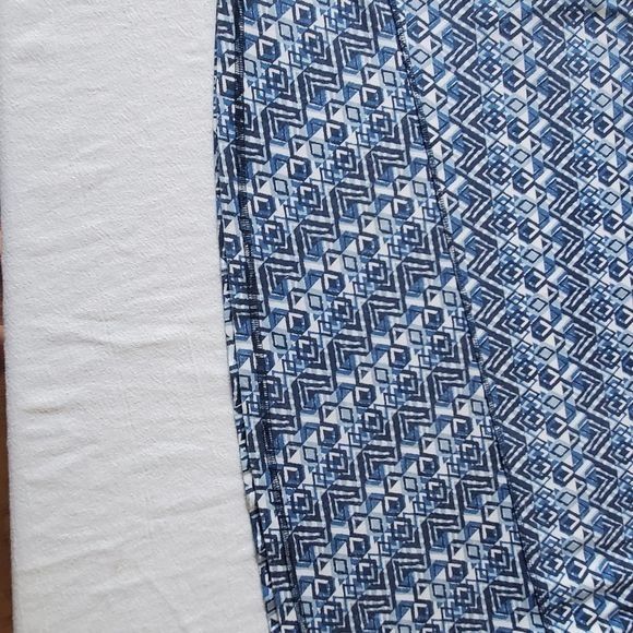 Designer Aventura 100% Organic Cotton Blue & White Sz. XL Skirt with Size 38" / US 16 / IT 52 - 5 Thumbnail