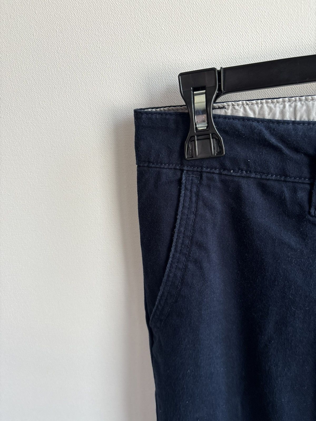 Guess Guess 33x32 Navy Skinny Chino Casual Pants Basics Size US 33 - 5 Thumbnail