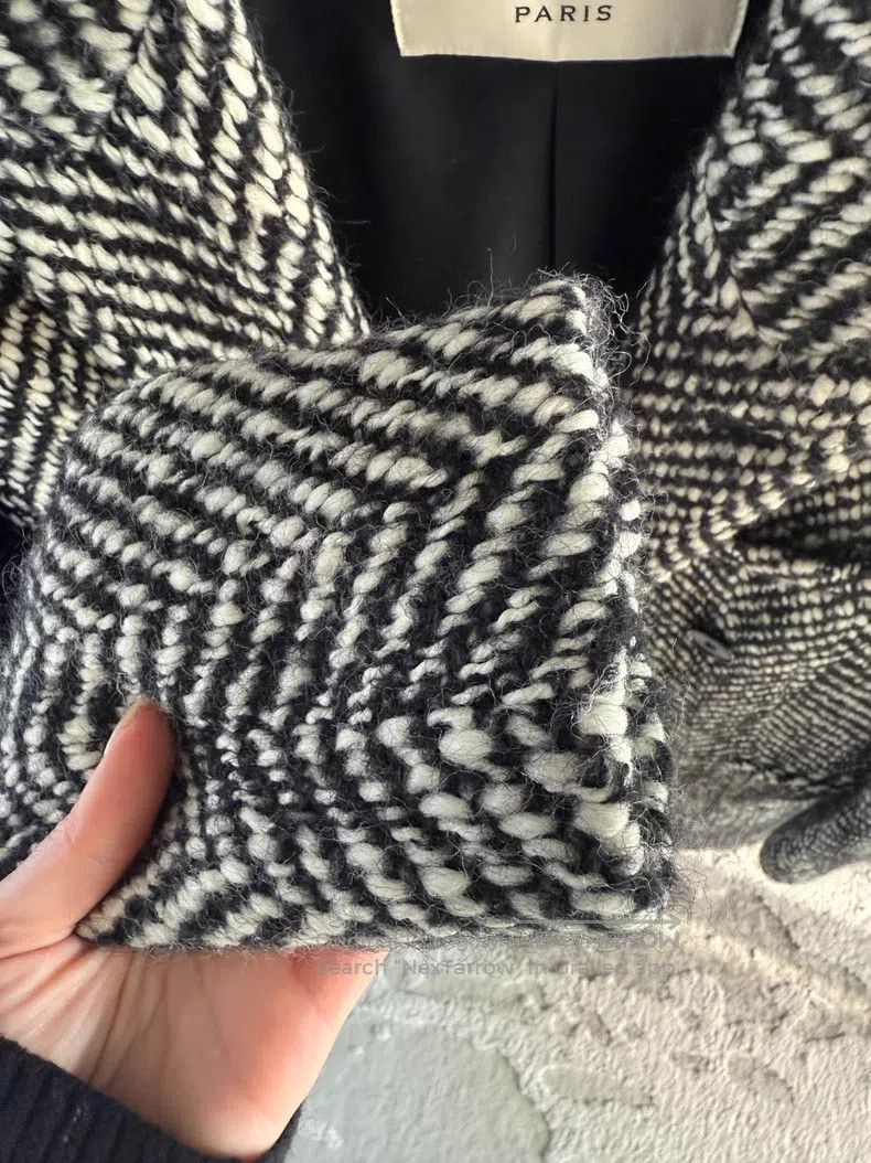 Saint Laurent Paris Saint Laurent Paris Black and white herringbone wool coat Size XS / US 0-2 / IT 36-38 - 6 Thumbnail