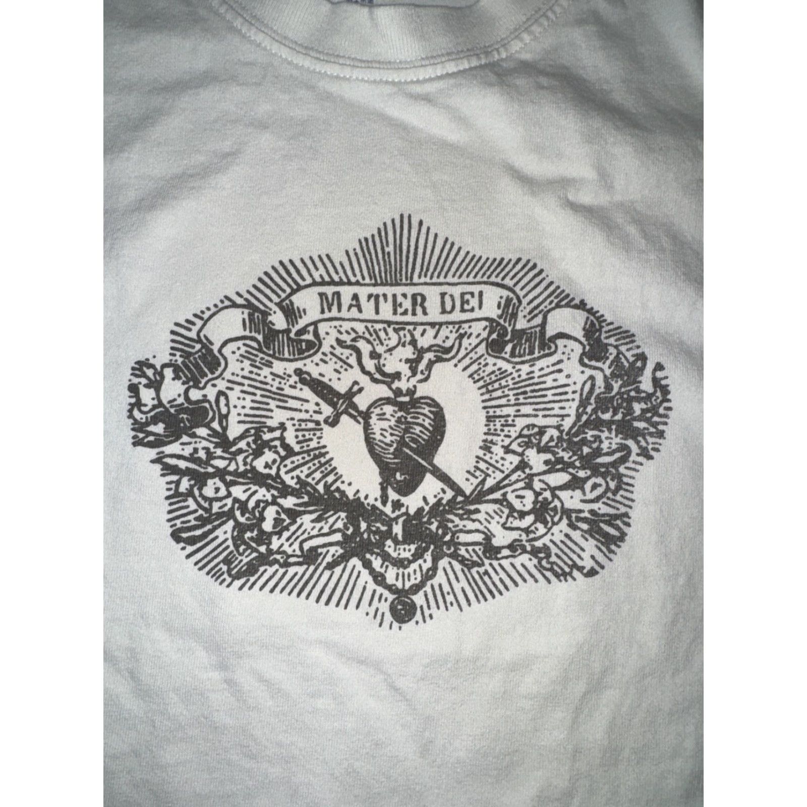 Vintage VINTAGE John Galt T-Shirt White M 19x23 Mater De Heart Graphic Y2K Goth Grunge 2000s Mens Size US M / EU 48-50 / 2 - 2 Thumbnail