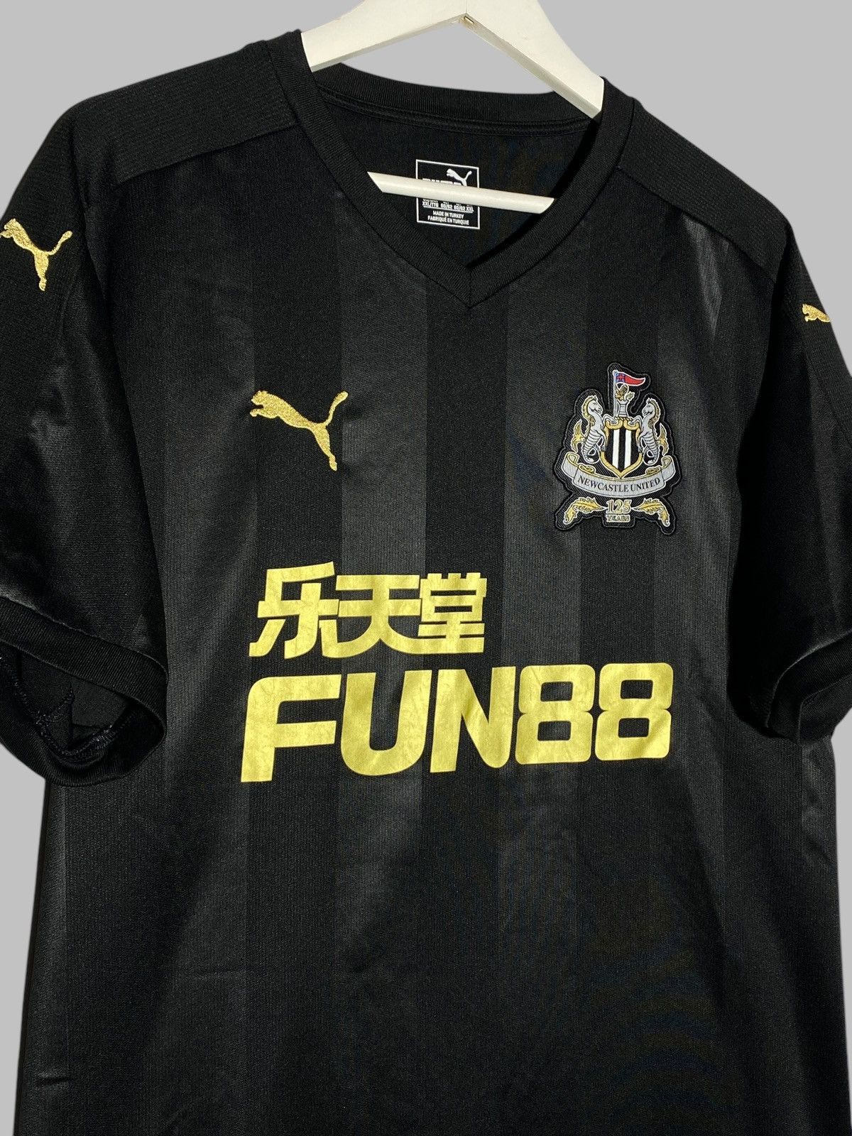 Puma Puma Newcastle United 2017/18 Third Football Shirt Size US XXL / EU 58 / 5 - 3 Thumbnail