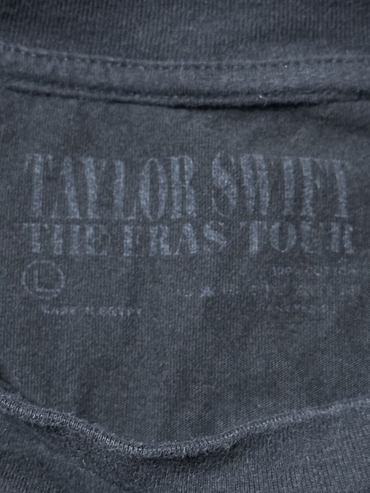 Band Tees Taylor Swift shirt Size US L / EU 52-54 / 3 - 6 Thumbnail